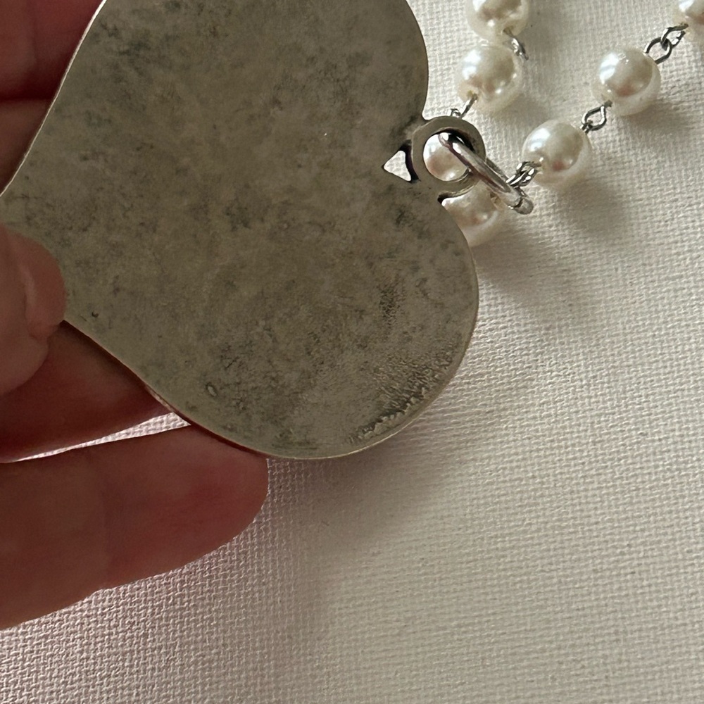 Glass pearls Elegant Silver Heart Pendant Necklace - Picture 4 of 8